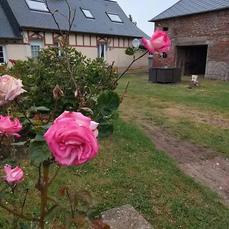 Maison Accueillante A Petit-caux Avec Jardin Holiday home *