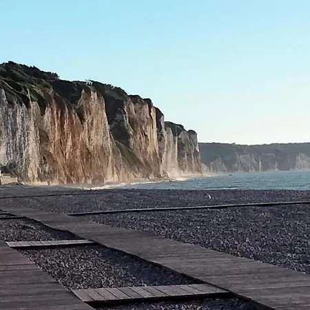 Maison Accueillante A Petit-caux Avec Jardin Ferienhaus