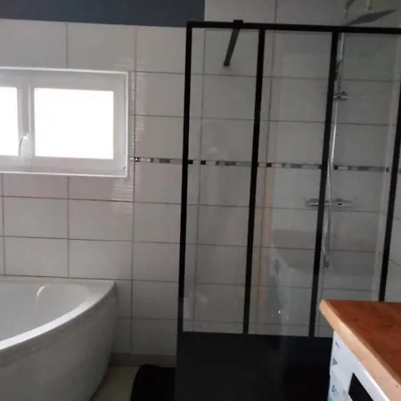 Ferienhaus Maison Accueillante A Petit-caux Avec Jardin